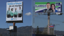Fotografía de una valla publicitaria de los partidos de la segunda ronda.